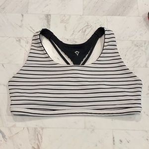 Ivivva Reversible Bra